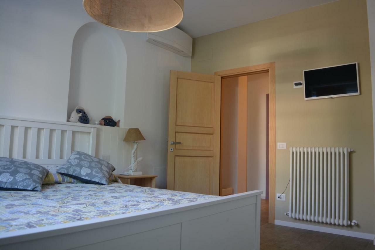 Casa Polly B&B Grottammare Buitenkant foto